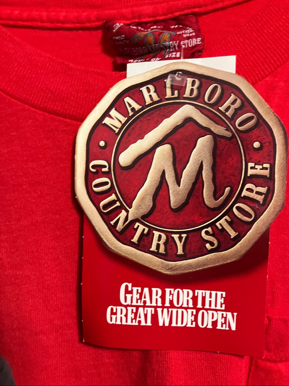 Great find. New , but older 1994 set of 3 Marlboro logo t shirts one size - Picture 4 of 15